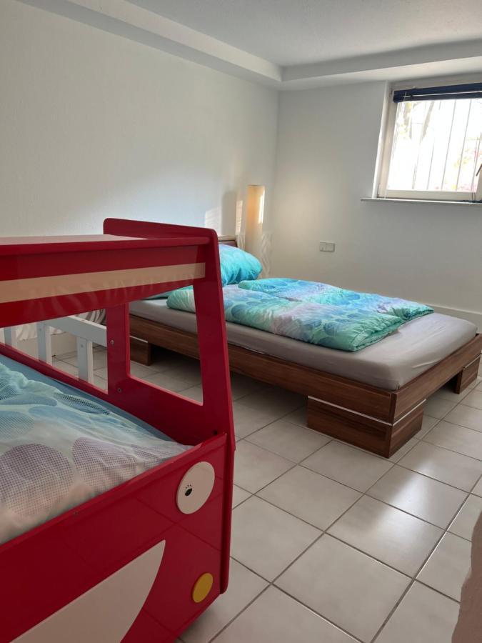 Sions Grosse Ferienwohnung Ferienwohnung Mit 3 Schlafzimmer, 2 Km Bis Zum Europapark Rust Kappel-Grafenhausen Exterior photo